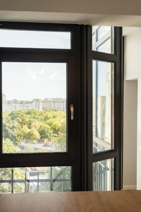 Stunning Views 3Br Sunny Flat - Amazing Terrace Apartment Bucharest Exterior photo